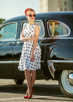 Nie przegap – sukienki mini w stylu lat 60.!